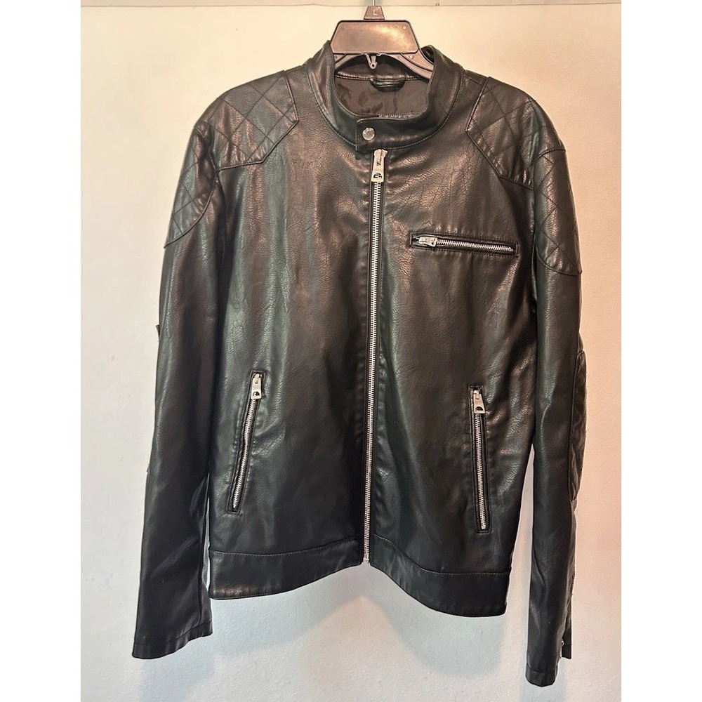 Guess Mens Black Faux Leather Motorcycle Jacket Size L EUC